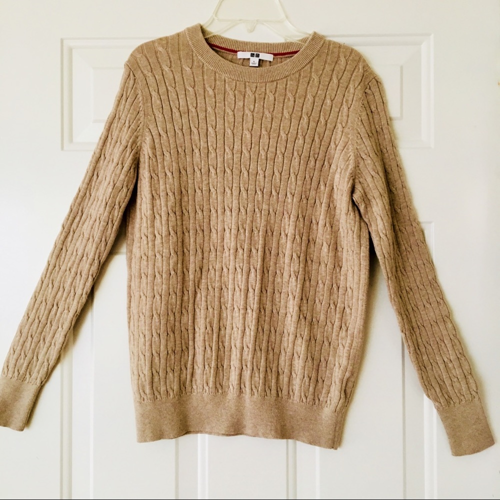 UNIQLO Cable Knit Sweater
